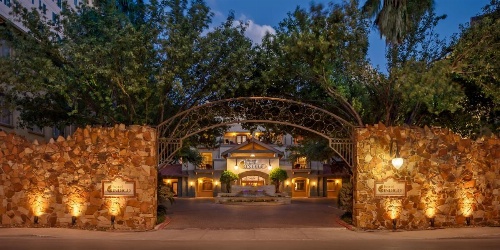 Hotel Indigo San Antonio Riverwalk image 6